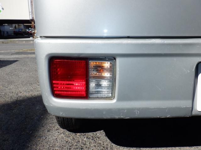 0208004A30261008W00114.jpg