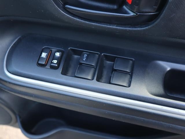 0802739A30260905W00119.jpg