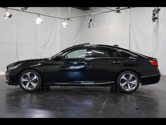 ce18e637c75eccc0a7fa50c6987dc4e4.jpg