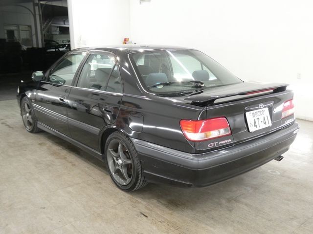 aadfef87dfac944bfc36dd45cd17cf22.jpg