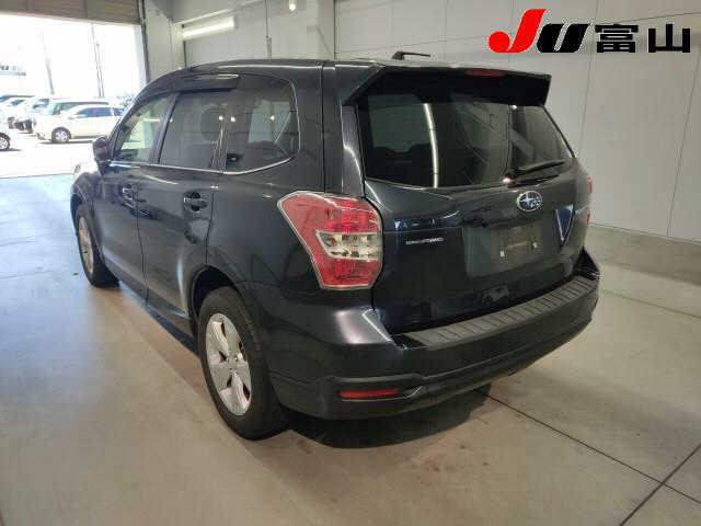 c15cda46ed95e1bc45db7548ca9bc085.jpg