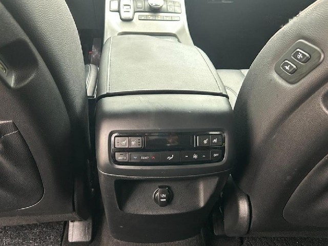 e07417549ab0099e0f46f63edbb9f2cc.jpeg