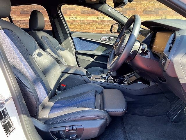 ac15e92d69b0f86e8b9f00342074ef55.jpg
