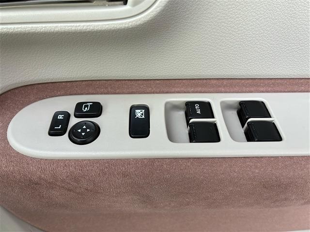 172e1fae17b84731c16624b86cc13596.jpg