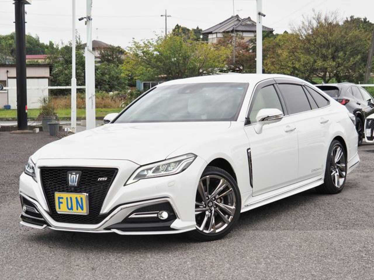 2021 Toyota Crown, photo 1 of 1