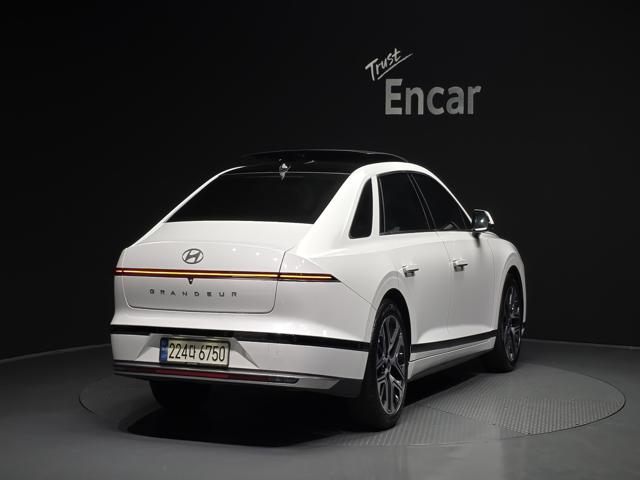 2a19a1f986f618332ed896a6d80380e5.jpeg