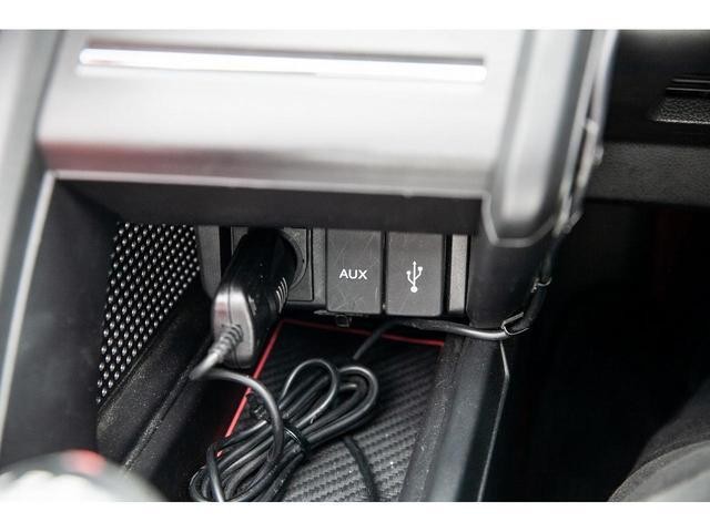 61e9a438f660c84b00436e7789278baf.jpg