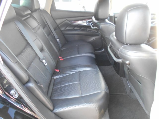 f90bc96f3009b3b6fa7e17a6310070af.jpg