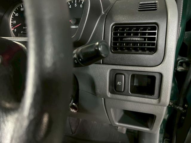 0710163A30251204W00314.jpg