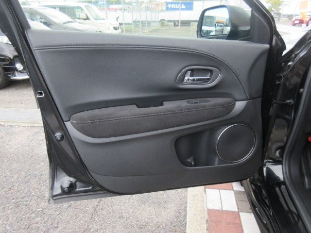 e385666ca0d21ac6d08242ce8af599ae.jpg