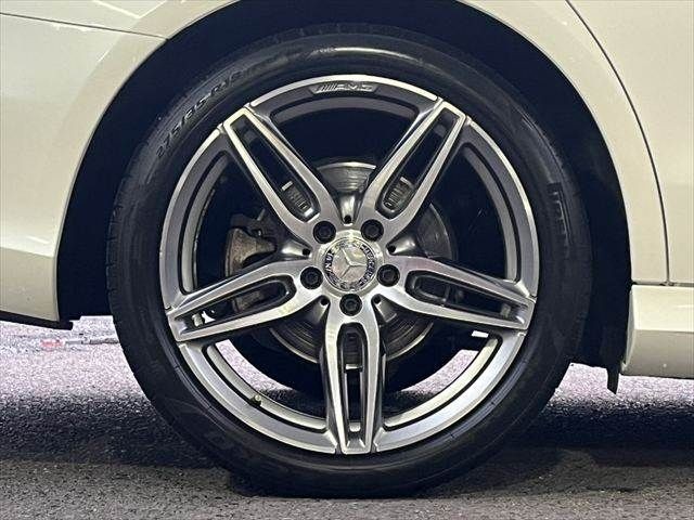 7e517ee5aaa4a31b21ca952d9eaaf423.jpg