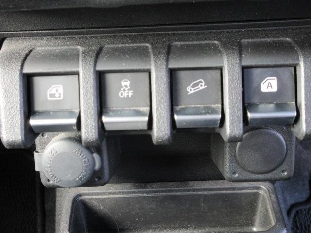 0900731A30261001W00115.jpg