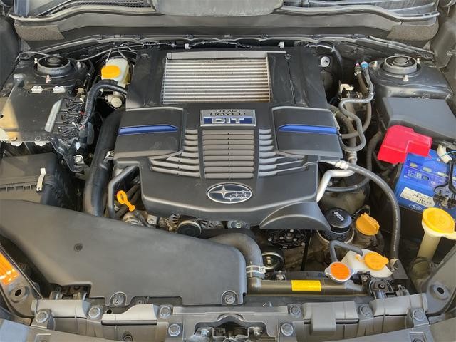 0561155A30261015W00116.jpg