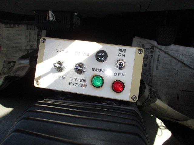 b28c9a5a6b72132a788d69f1ca96f49f.jpg