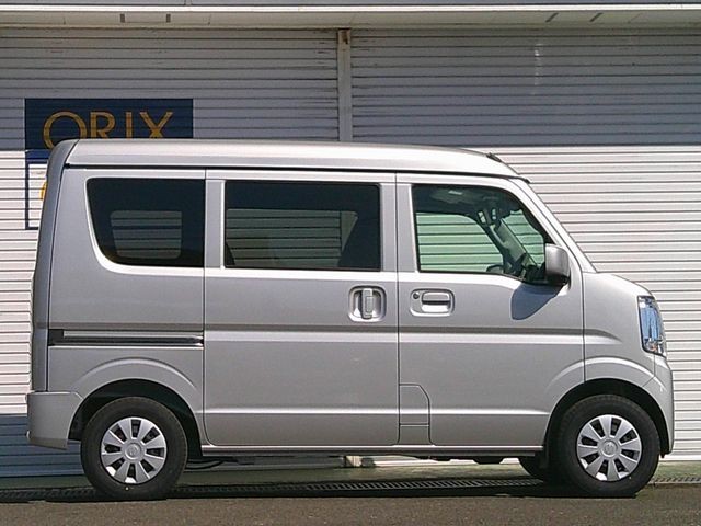 9e5a462bfd5e68b77c09261f07448445.jpg