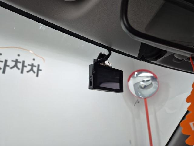 6051001634R16.jpg