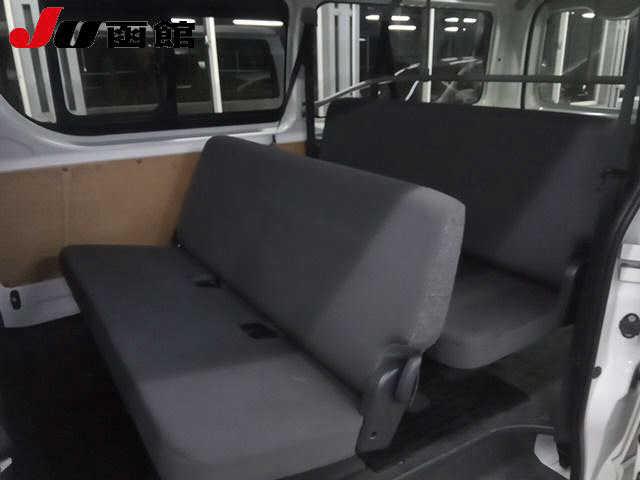 f24daf0fb593fb0b8385242fe14cb1c4.jpg