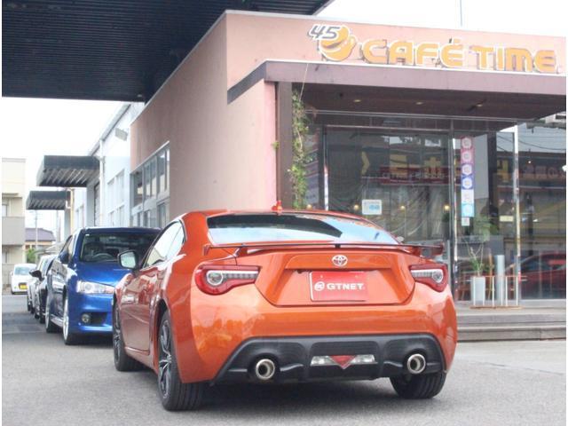 84cab22a5b52b49a2b39138762a971e3.jpg