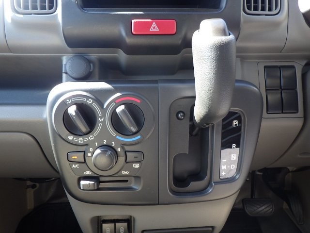 918d31e63cfa6a666f1c2bea66a06c34.jpg
