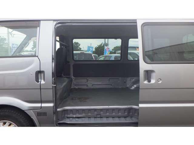 dfb9d20f85cc404fce993c0e36e12231.jpg