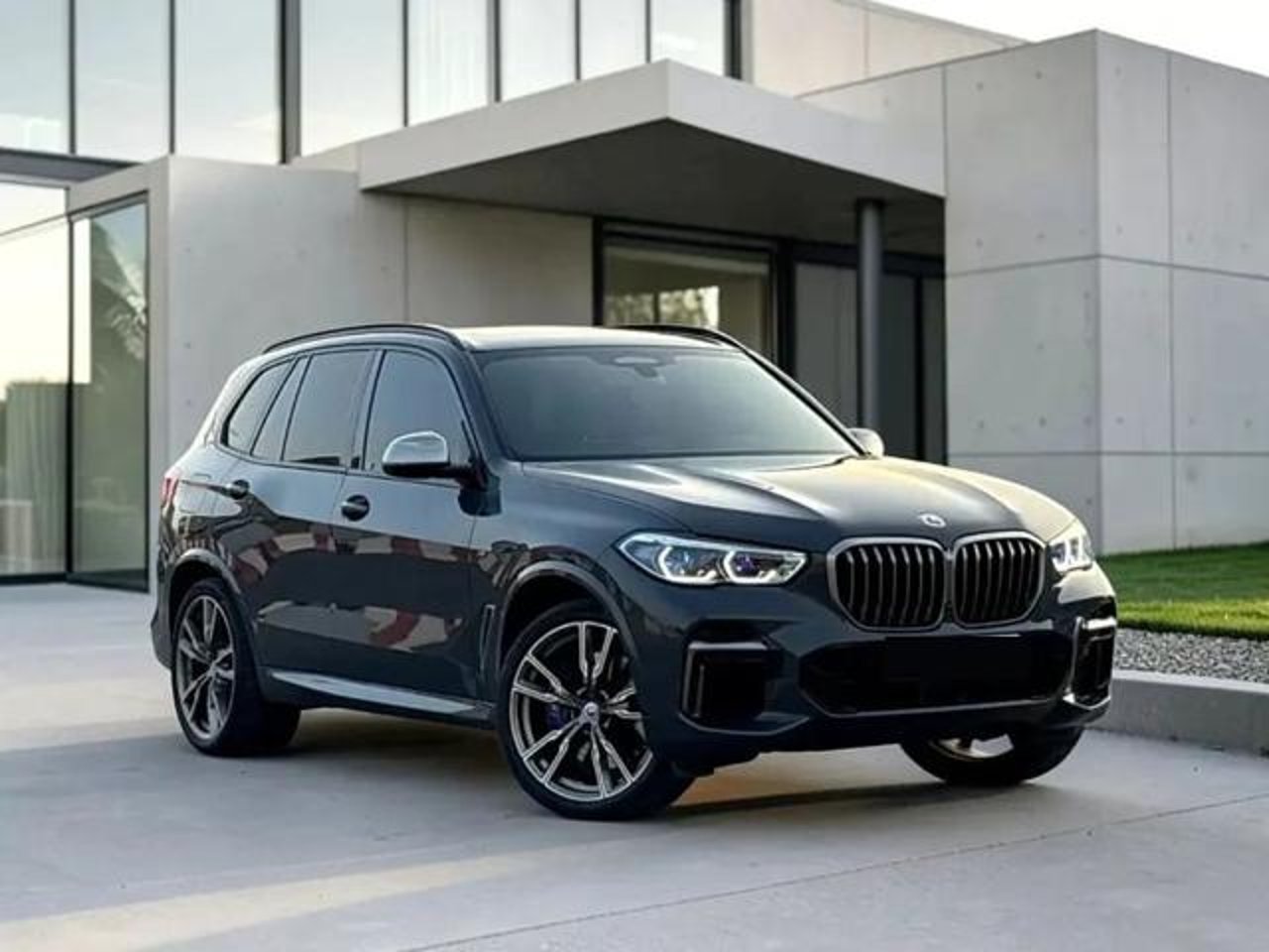 2023 BMW X5, photo 1 of 1