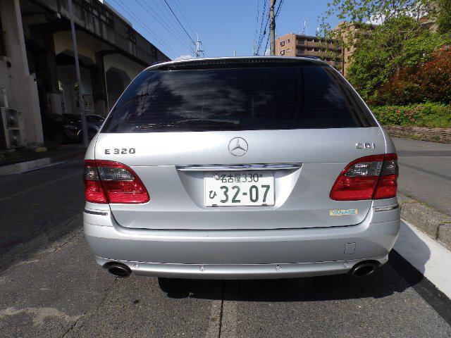 dc9a7de8d20f748460bc492e824ce9fe.jpg