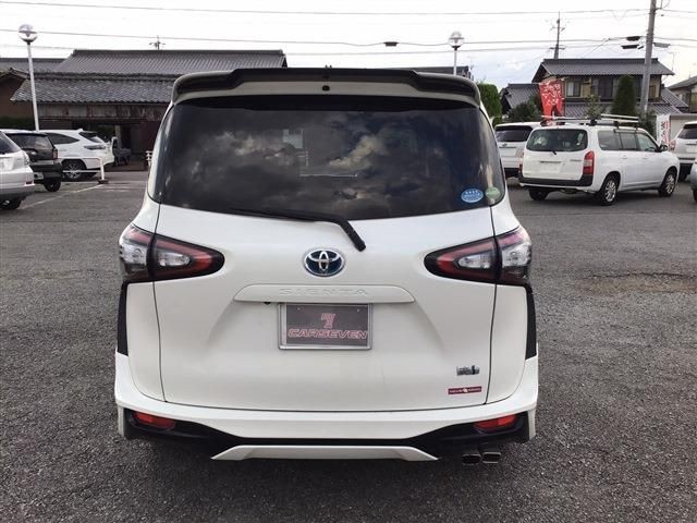 68fb5b42b01d41a9c3a23ce9751da306.jpg