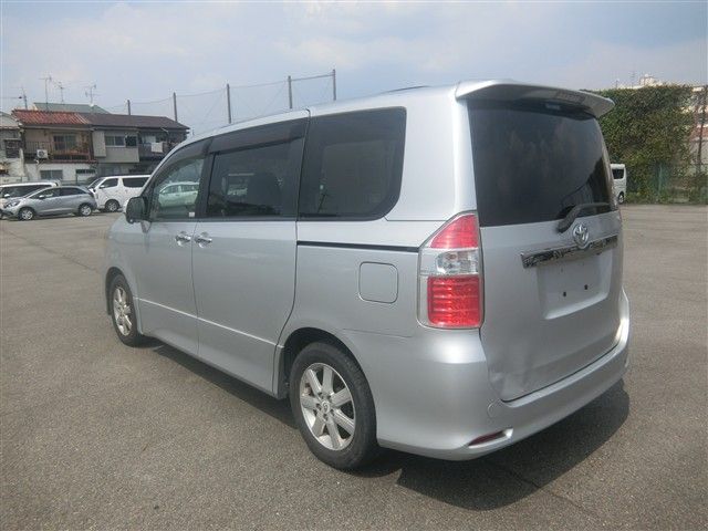 05.jpg