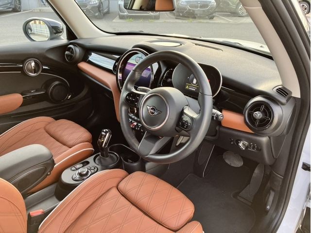 76835332f59e81ab2ef9d353c5f3292f.jpg