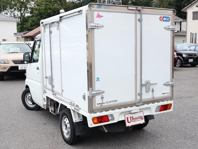 b598c2ec7210ceba04ff51435af44dd9.jpg
