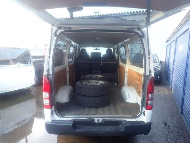 ee24fea6ab2ac986503a1ddc363eca4f.jpg