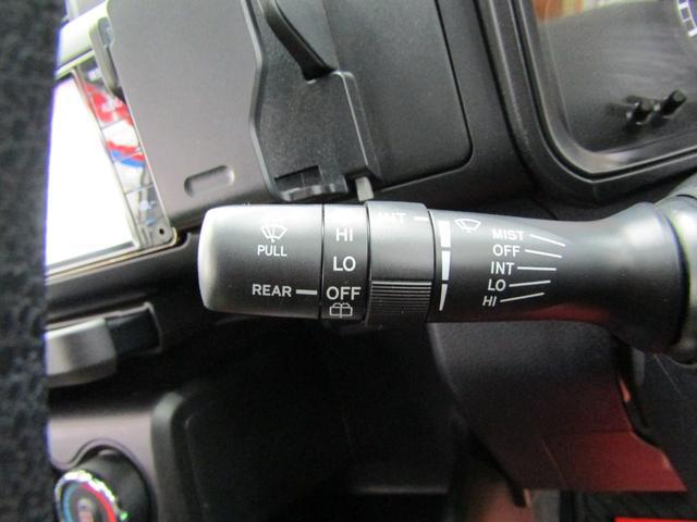 0701563A30251210W00916.jpg