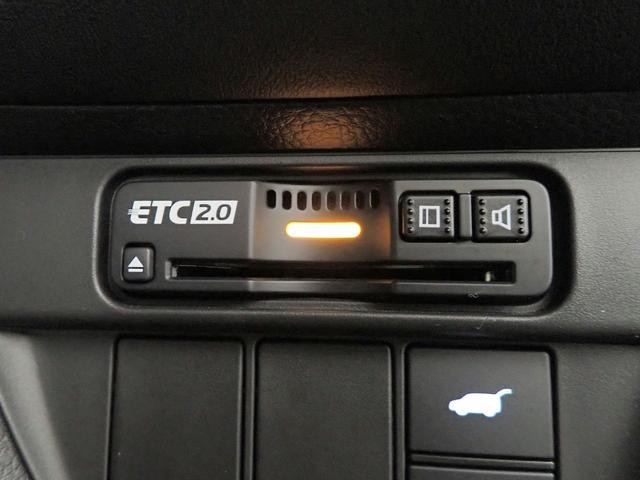 0206157A30260924W00106.jpg