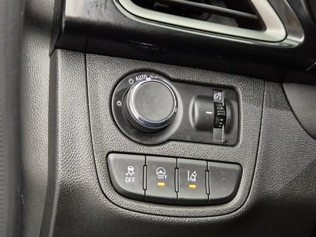 5121001564R18.jpg