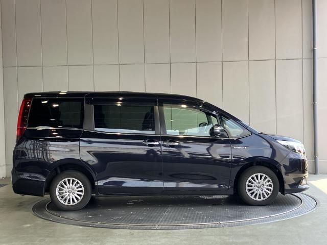 b25026db7e942fe6d774e9a302ea3dc1.jpg