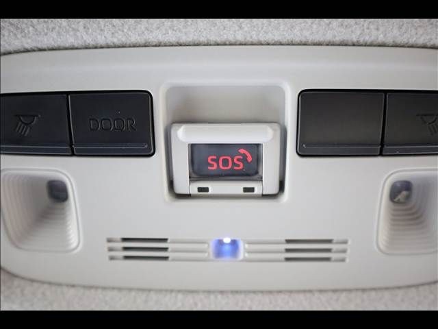 d8ce7b78a55ec686fbe0dbb867671a12.jpg