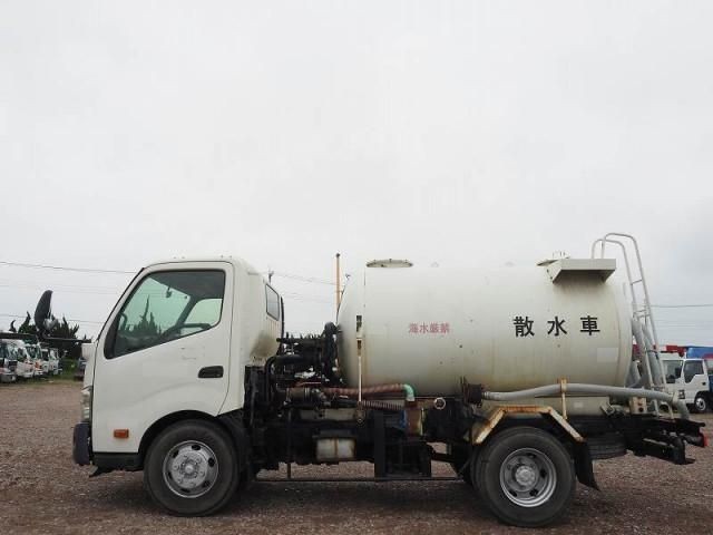 0408be2f940931d84acf2e50cca35bb4.jpg