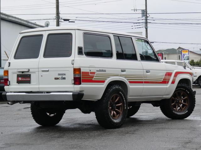 0404010A30261005W00201.jpg