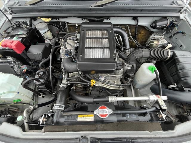 1200379A30260929W00109.jpg