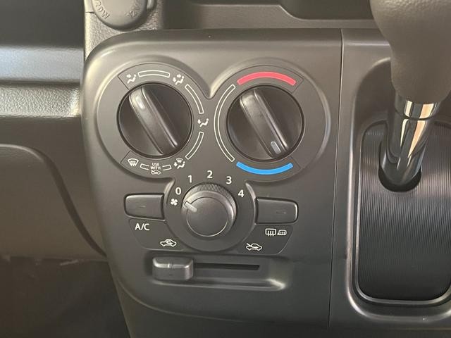 0900204A30261005W00511.jpg