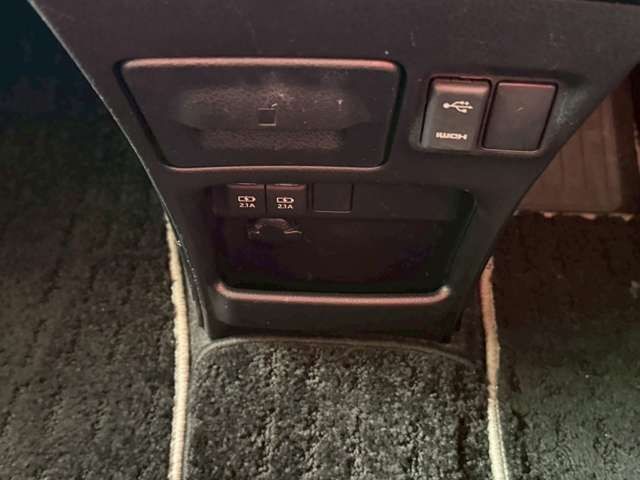 e71fff8b52dd6c011ea6e0f6f0c7dcec.jpg