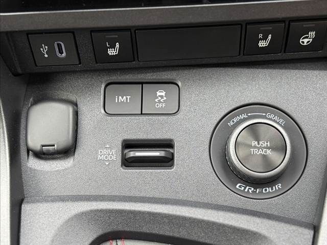 1bfc079e13e3b3136a541f739a767287.jpg