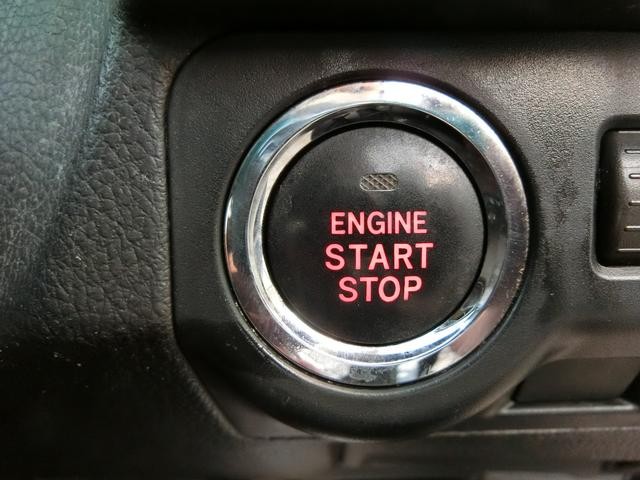 0403642A30210418W00912.jpg