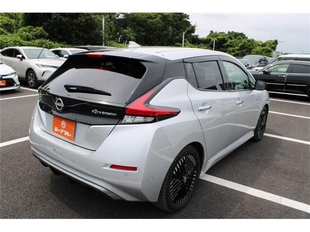 979ff917e96c9b5e03f64a553d6714e9.jpg