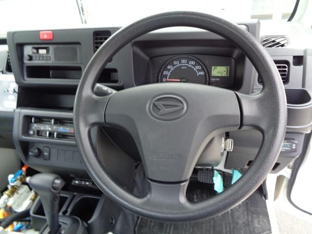 0128684A30260625W00212.jpg