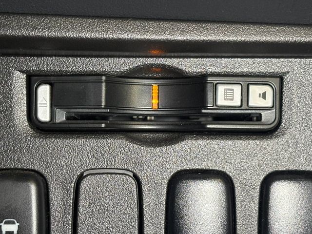 6681afd98afac3e10bdf829386fea902.jpg