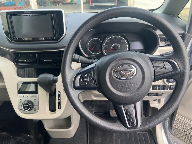 0403895A30260904W00315.jpg