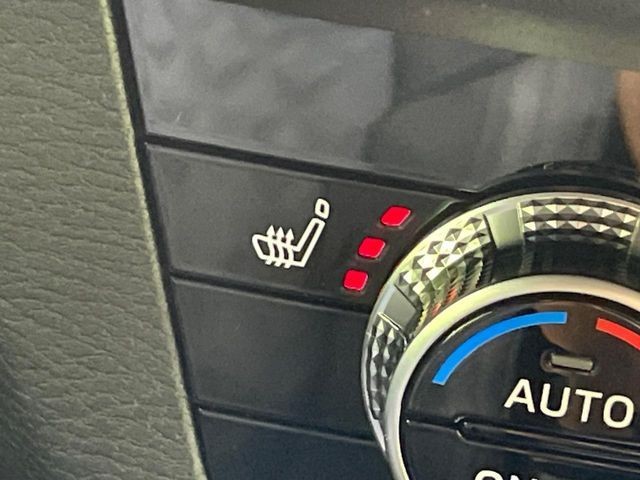284405557b89b78229988cb92376937a.jpg