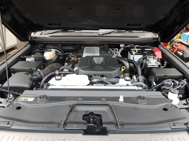 8eda16cab3c9aa65f02f5e1657a76e28.jpg
