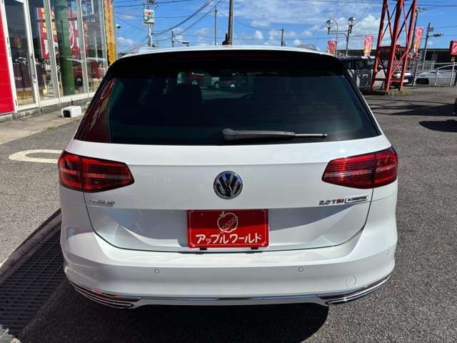 9265fc7238119e9b1d54492851ab79b5.jpg